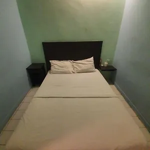 Hotel Spot On 89698 Budget